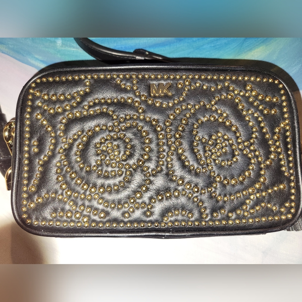 Michael Kors Black Leather And Gold Rose Studded Camera Bag Cross Over Purse